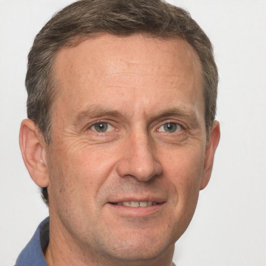 Portrait de Marc Dubois, expert en gestion alternative